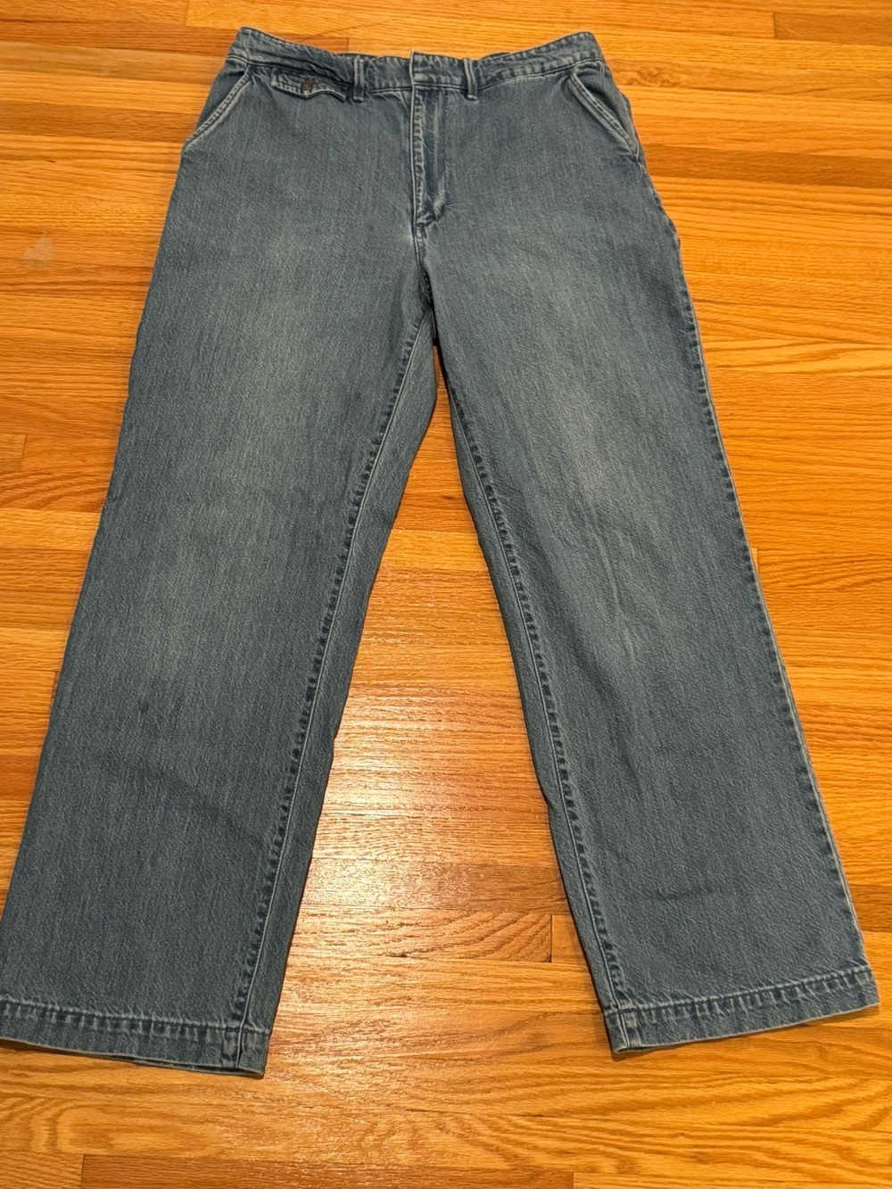 GAP Women's Straight Leg Trouser Jean in Light Blue